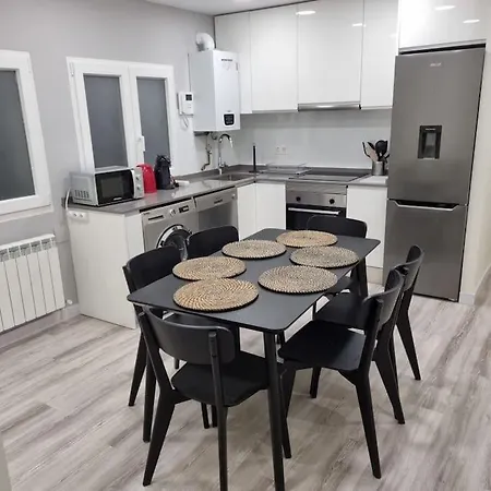 Soho Boutique Tioda, Totalmente Reformado Junto A Las Estaciones, Wifi Apartamento *