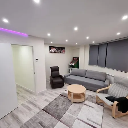Apartamento Soho Boutique Tioda, Totalmente Reformado Junto A Las Estaciones, Wifi Oviedo